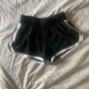 UA Heat Gear Shorts. Size Sm. Blackw/ white trim.